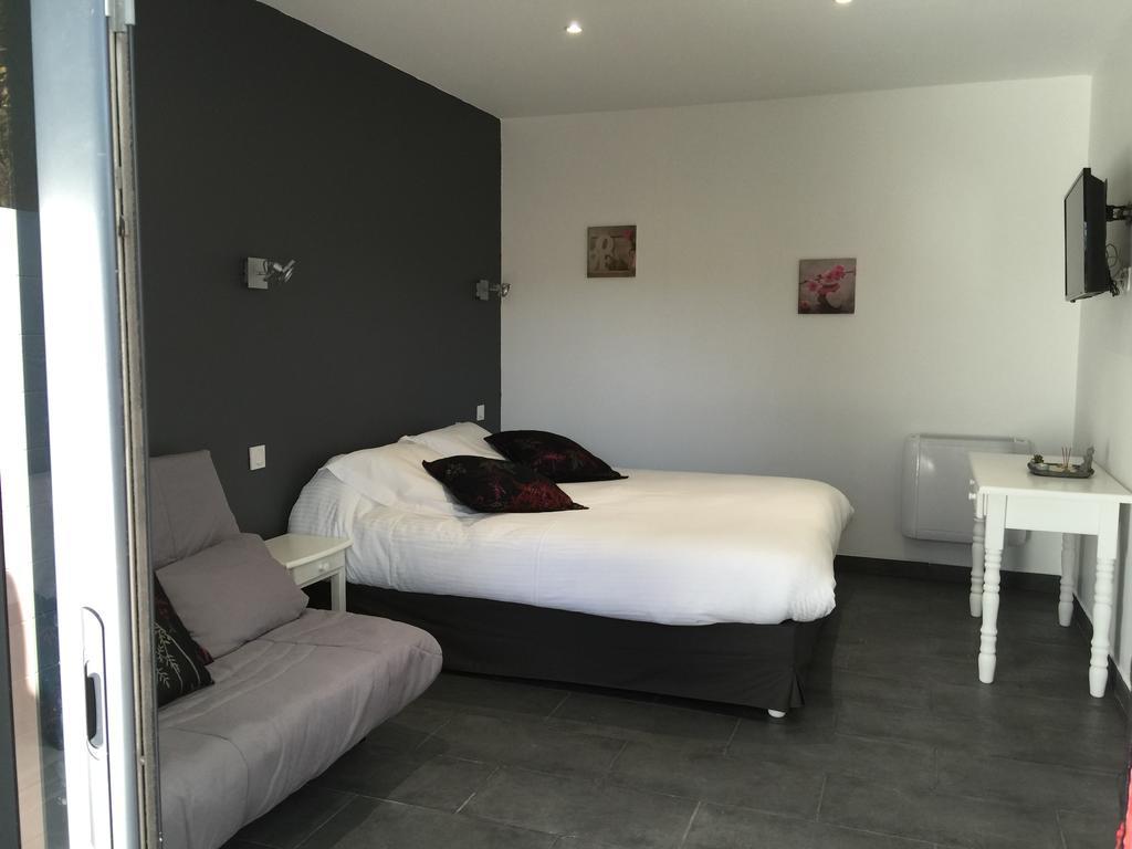 Chambres D'Hotes Le Mas Du Bijou Bleu Puget-sur-Argens Eksteriør billede
